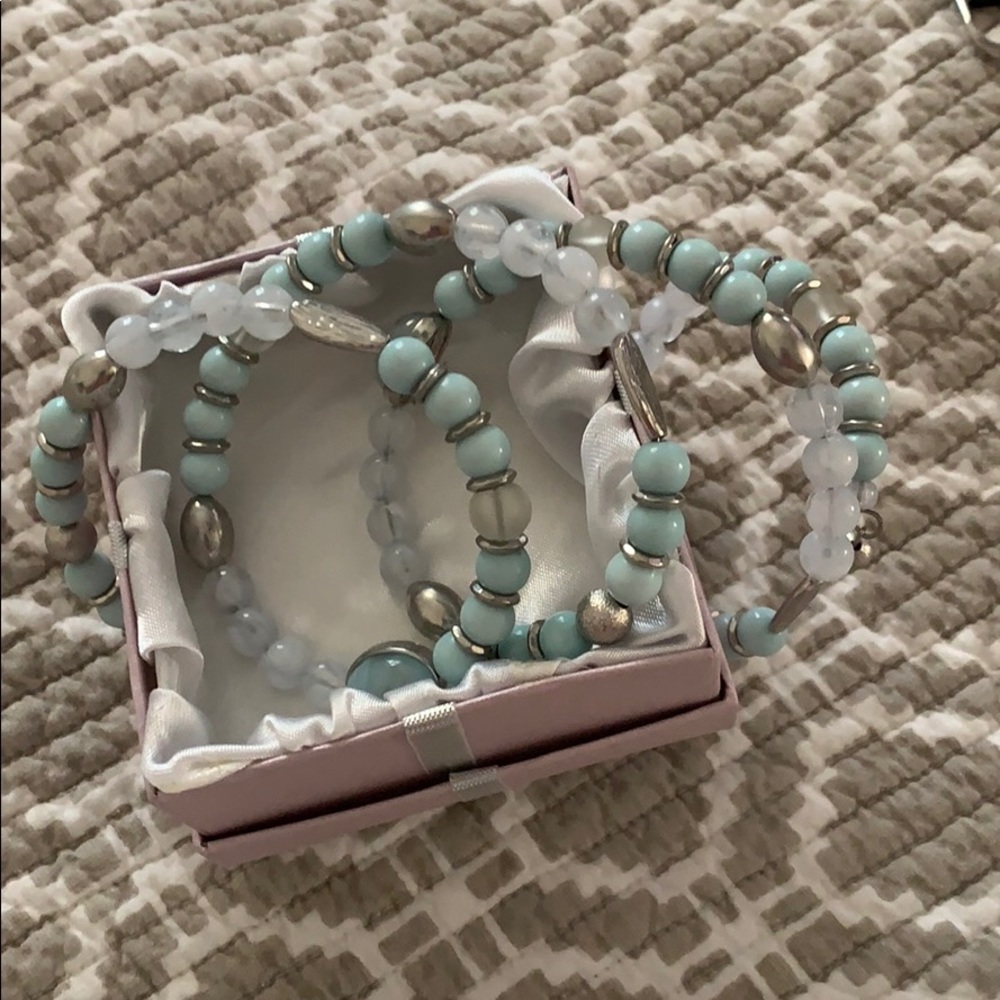 Bracelet - Picture 2 of 3